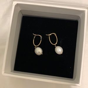 Mejuri pearl hoops